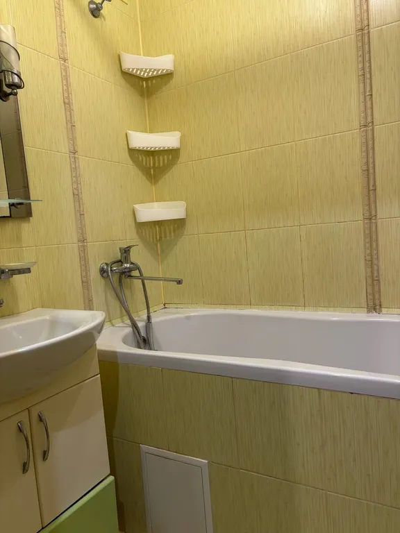 Квартира 2-комнатная Квартира — Евпатория