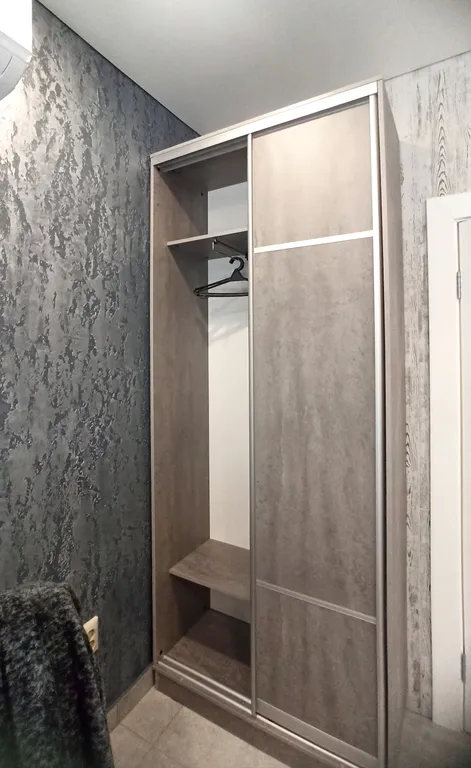 Отдельная квартира-студия с парковкой в центре города