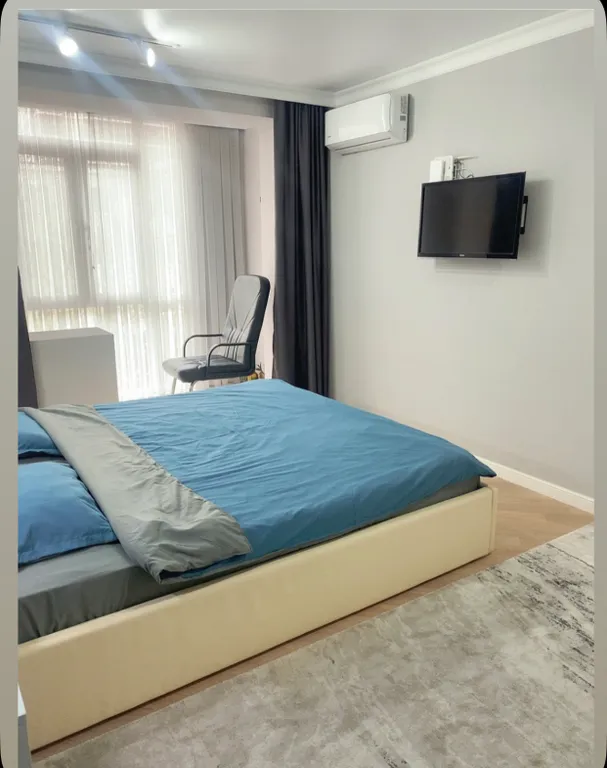 Двухэтажная квартира на набережной реки Есиль