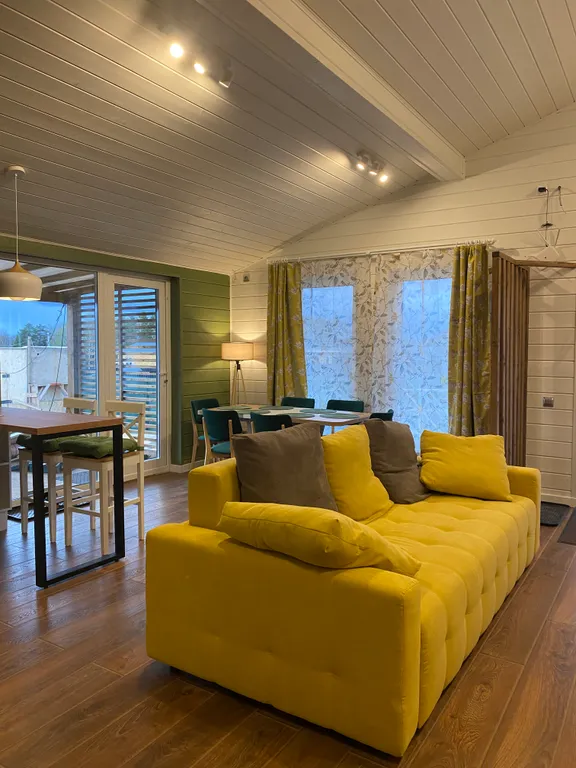 Коттедж Дом с баней и Сибирским чаном у леса и озера — Семеновское