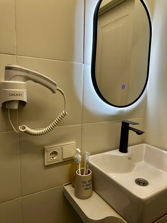 Уютная студия у станции метро в центре города