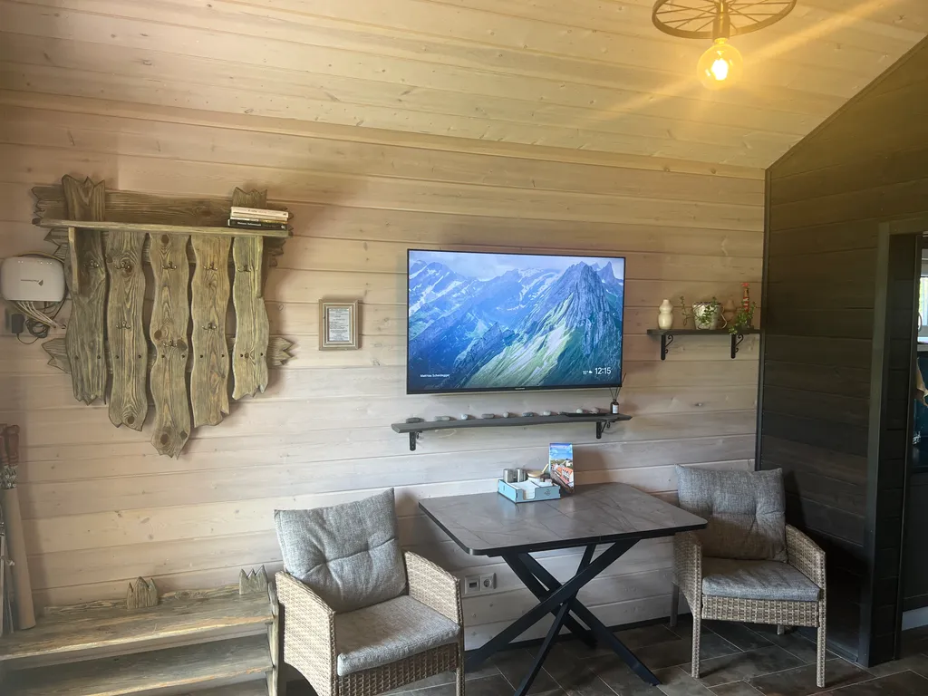 Семейный дом с баней и джакузи