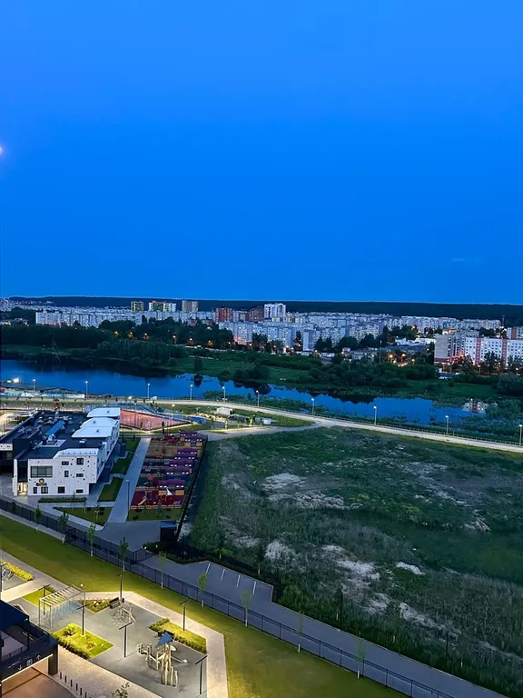 Уютная светлая квартира с видом на город