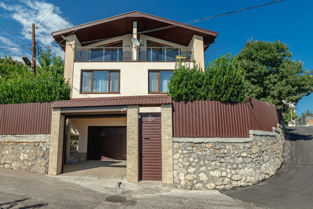 Видовые апартаменты у Царской тропы