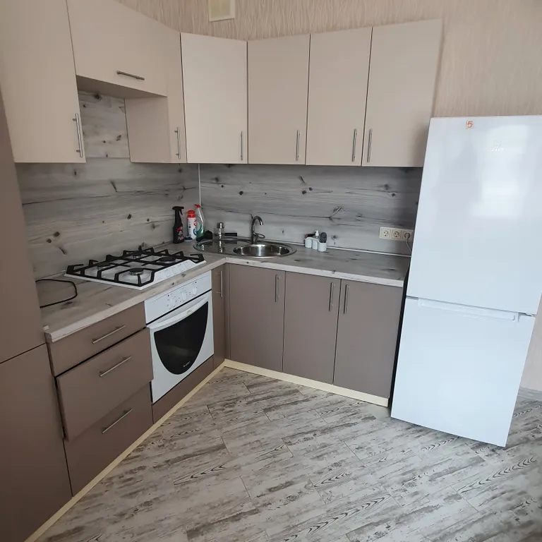 Квартира у Волги — аренда посуточно в Тверь