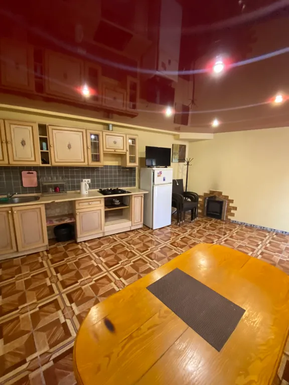 Дом с бассейном у Массандровского дворца