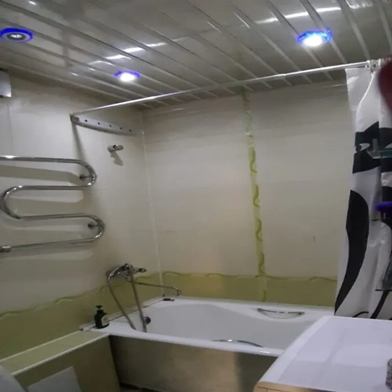 Красивая квартира с евроремонтом, новой мебелью и бытовой техникой