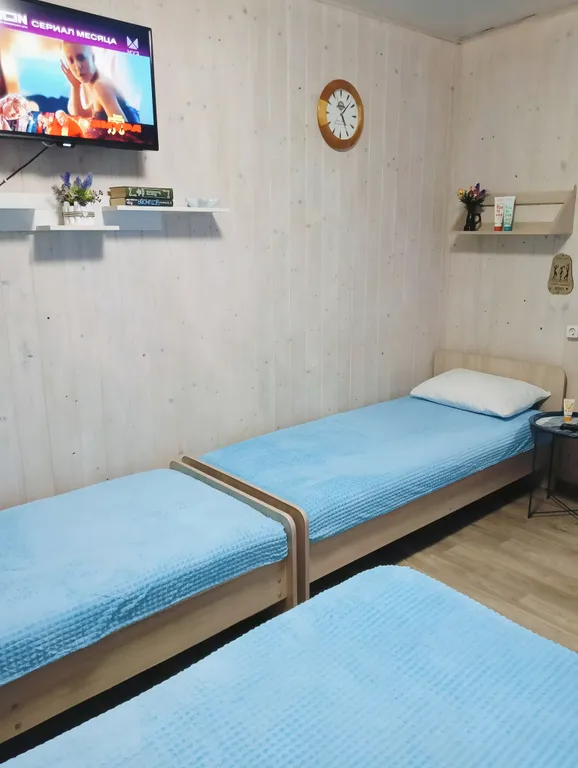 Номер 1, 3-4 мест.семейный -комфорт, 2 эт.