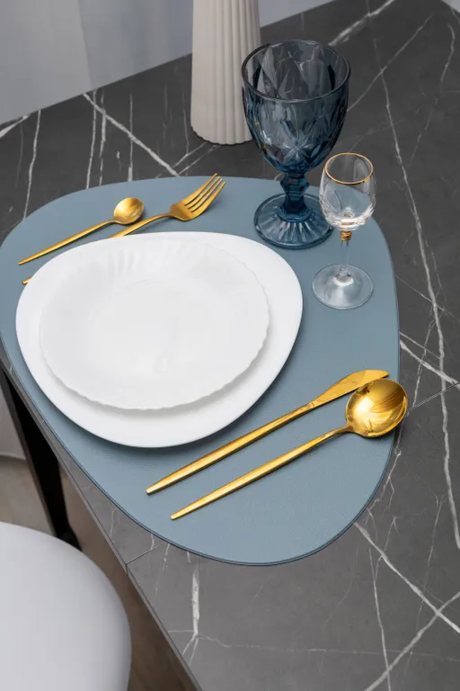 Стильная видовая квартира на Верхней Набережной