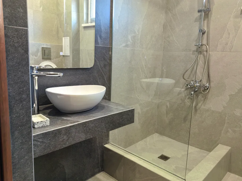 Коттедж Коттедж Апартаменты с бассейном — Сириус