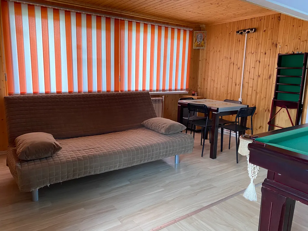 Коттедж Дом на берегу реки Волхов — Волхов