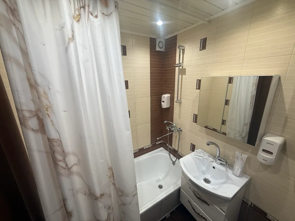 "В Гости!" на Пионерском 53 (2к квартира рядом с Сити-Молл)