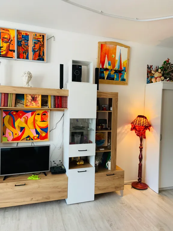 Студия мир авангарда