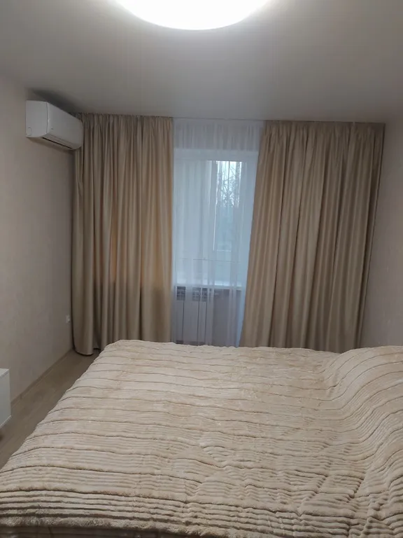 Однокомнатная квартира с ремонтом в центре Харцызска