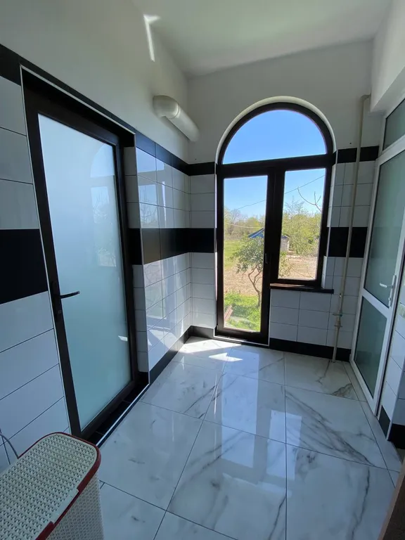 10-комнатный Дом