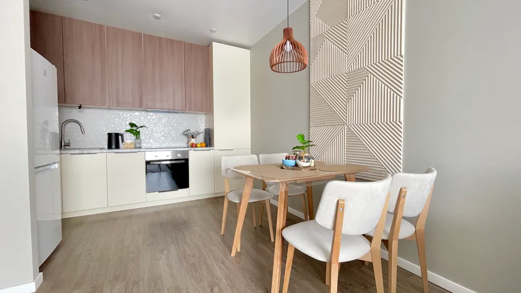 Квартира с видом на речной берег