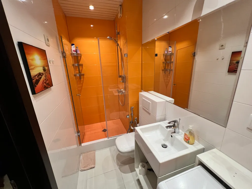 Tbilisi Vake Center Tennis Court Apt 8L