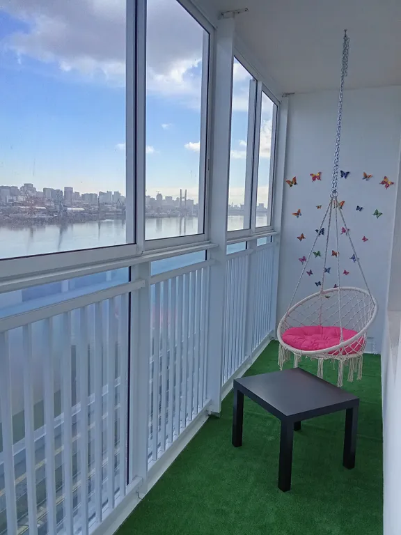 Видовая евродвушка с видом на реку готова к новому году