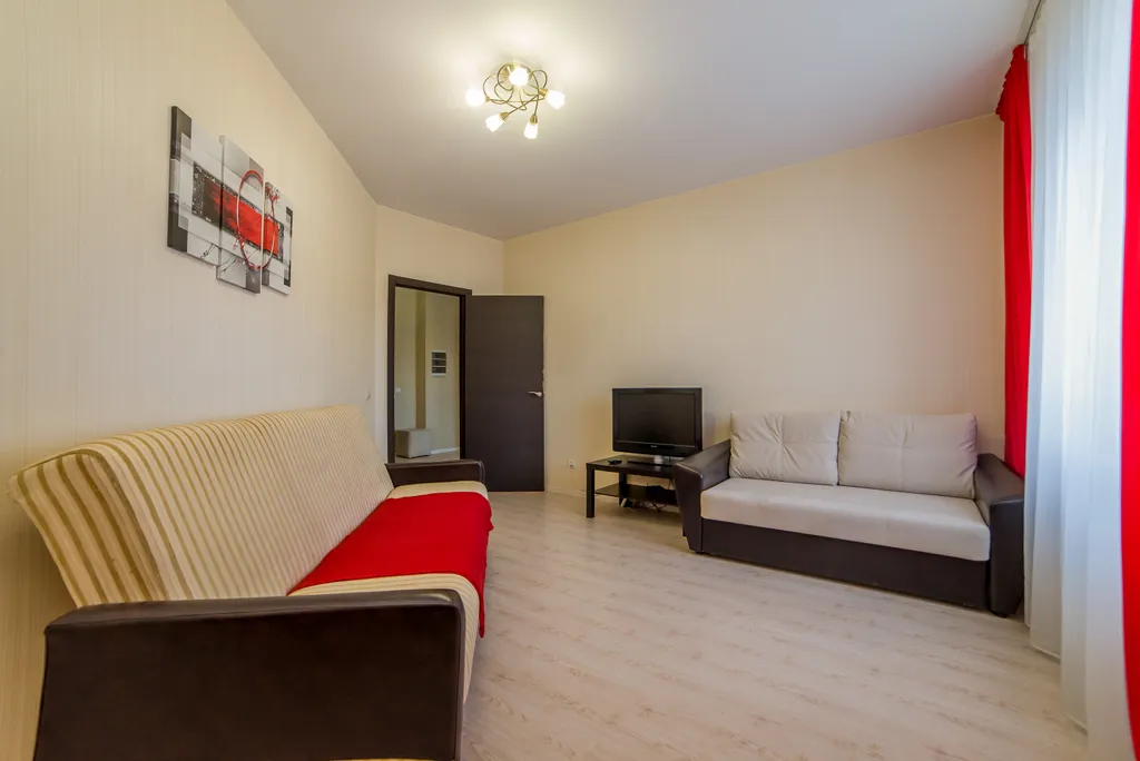 Квартира Квартира Кремовый пирог с вишневой начинкой — Екатеринбург