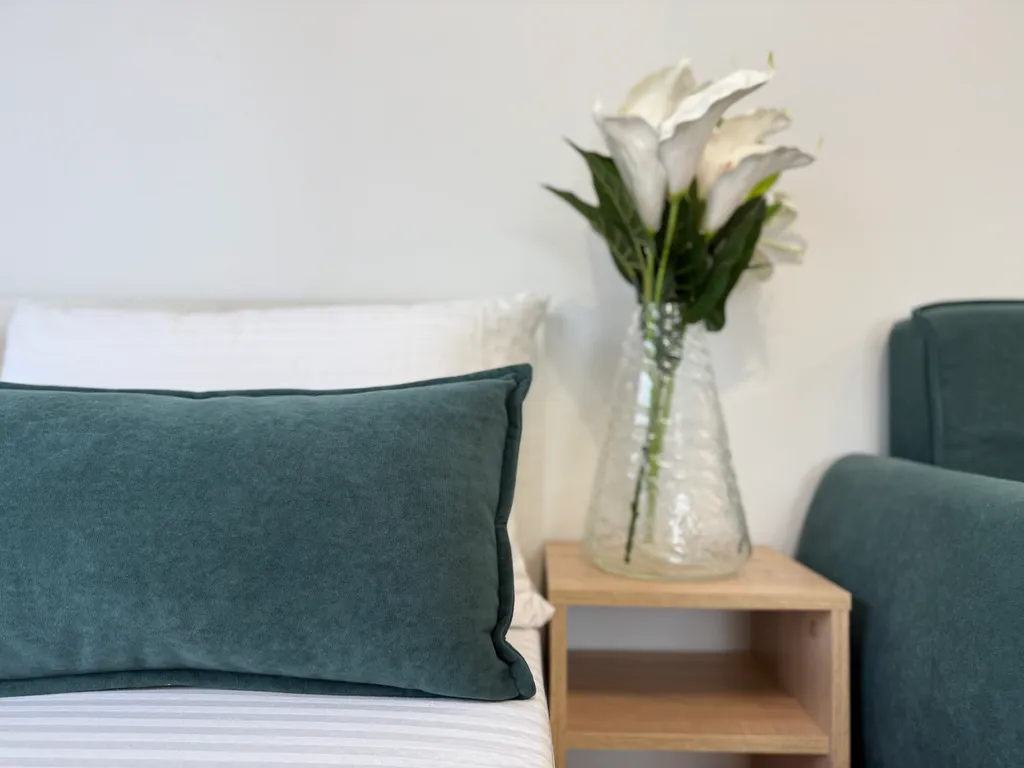 Тут хорошо на Космонавтов