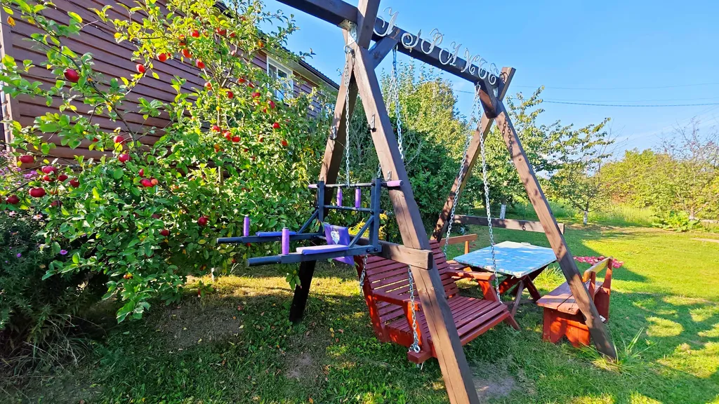 Бежевые апартаменты люкс с 2 спальнями, кондиционером, кухней-гостиной