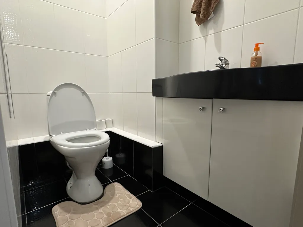 Комфортная и просторная квартира в уютном Академическом