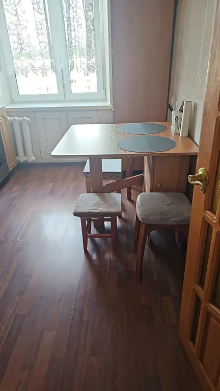 Просторная трешка для командировочных