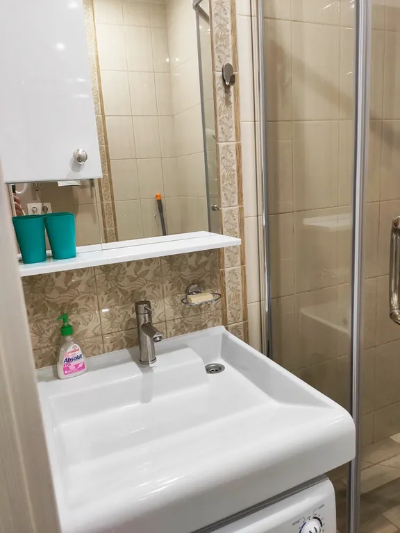 Уютная студия c великoлeпным видoм