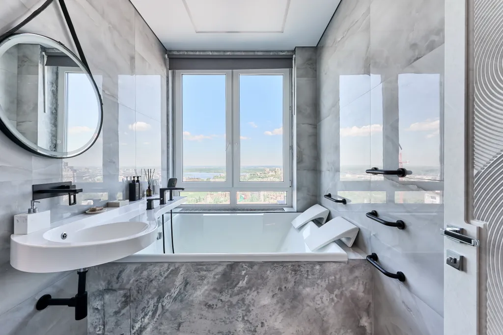 Президентские апартаменты с панорамной ванной
