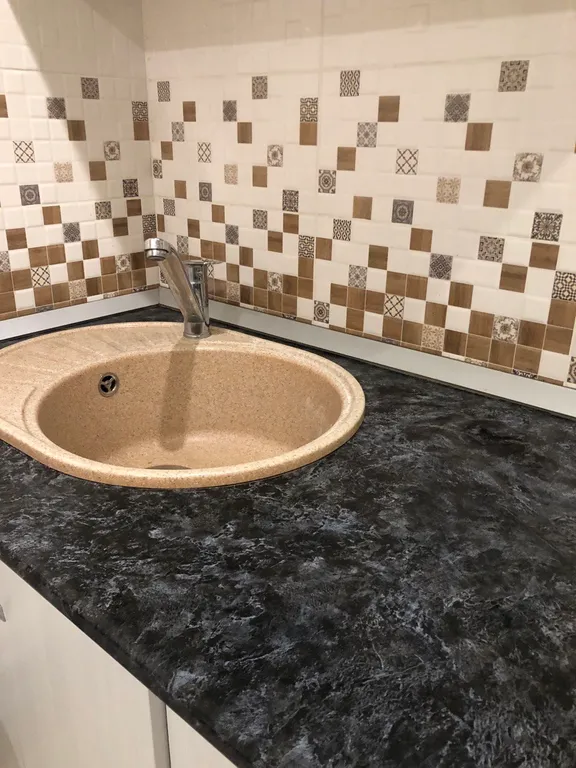 Однокомнатнaя кваpтирa в цeнтрe