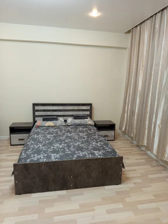 Большая 2-комнатная квартира в новом доме с развитой инфраструктурой — аренда посуточно в Улан-Удэ