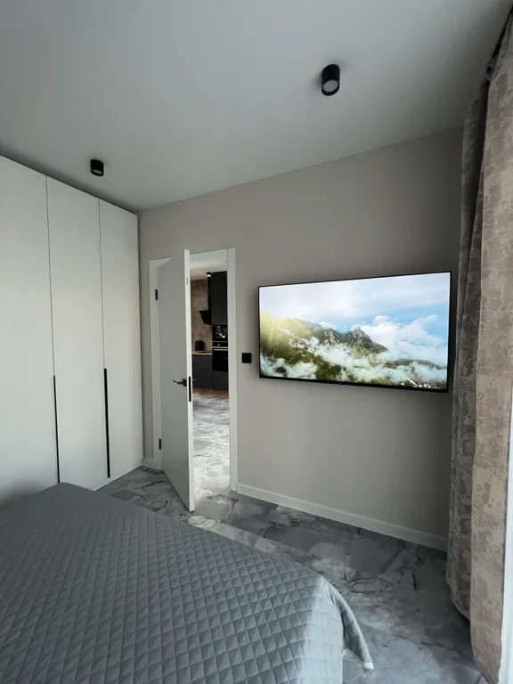 2-комнатная квартира комфорт класса возле аэропорта