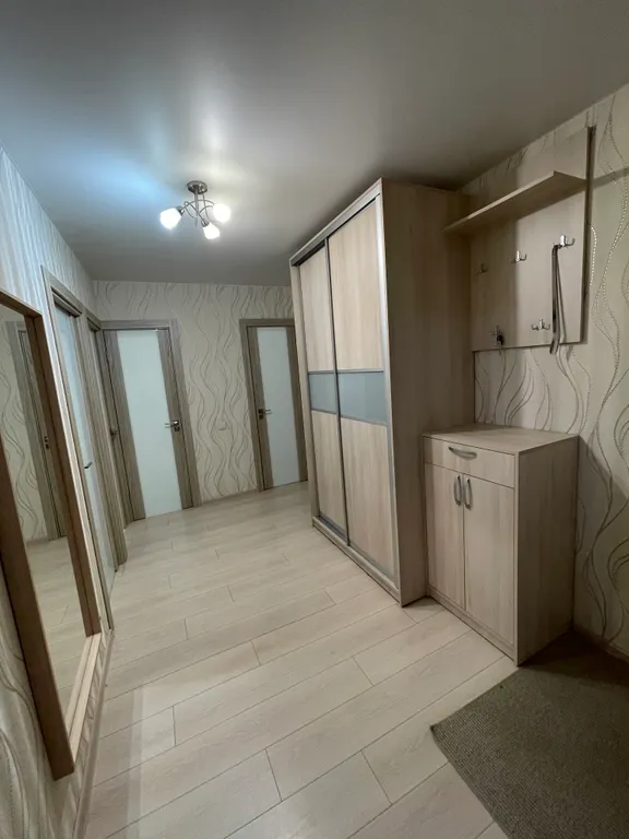 Квартира 2-комнатная с новым современным ремонтом