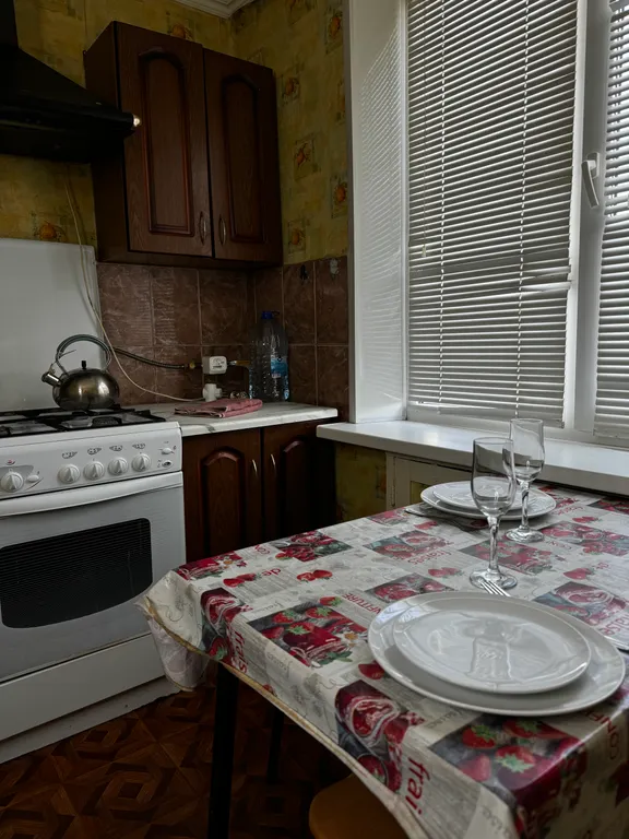 Уютная двушка, дарим комплемент от компании V-Gosti