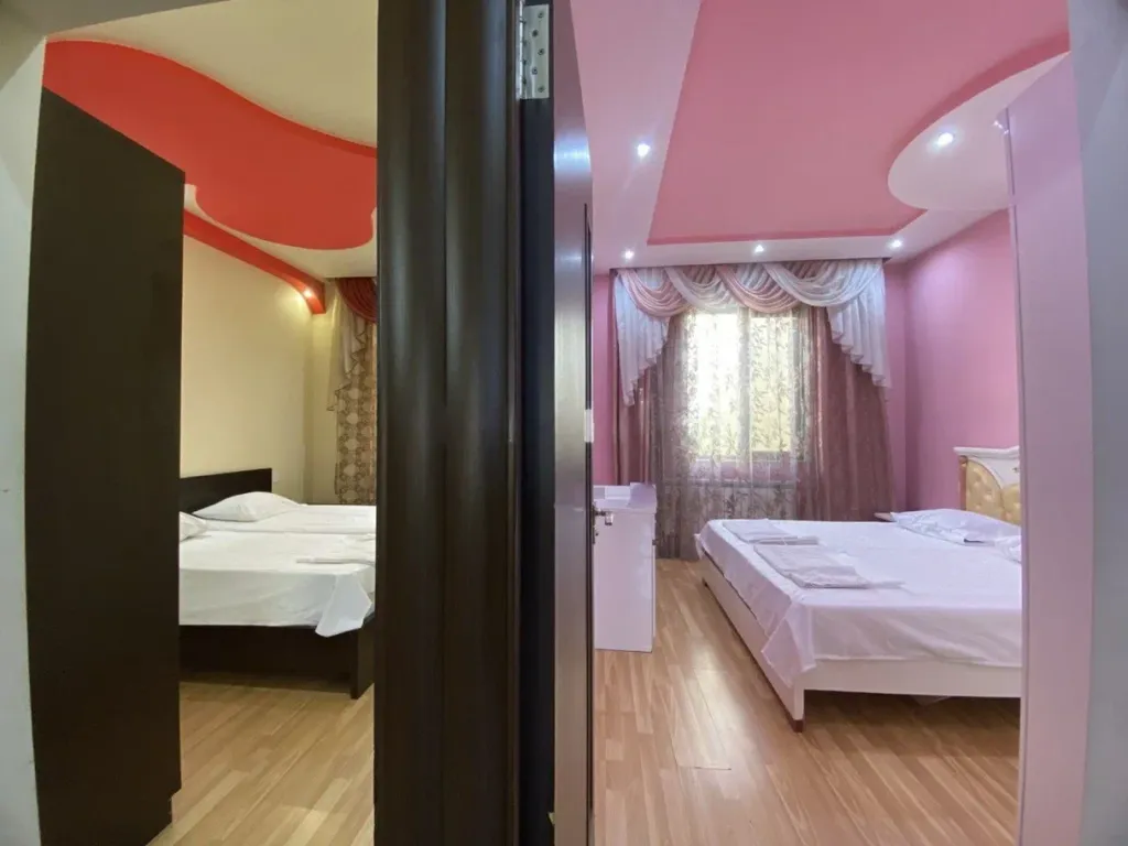 Large 5 bedroom luxury villa