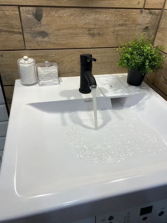 Уютная, новая квартира в центре города