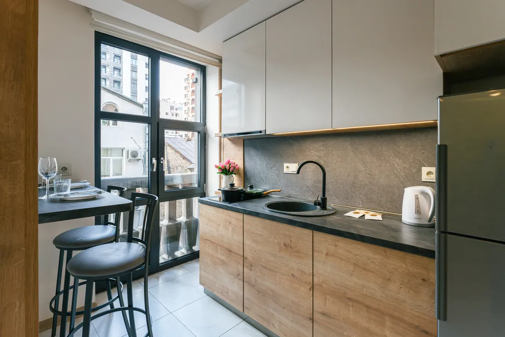 Студия ключ к центру Еревана