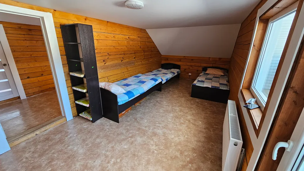 4-комнатный Дом