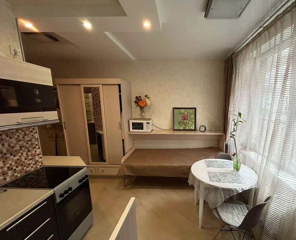 Уютная студия в центре с дизайнерским ремонтом и удобной кроватью