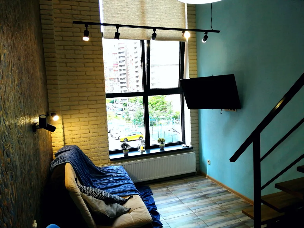 2-этажная студия в стиле Лофт, рядом с набережной реки Волга