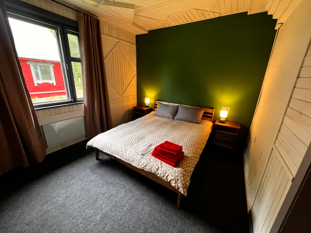 Коттедж Двухэтажный домик с видом на залив — аренда посуточно в Маркова