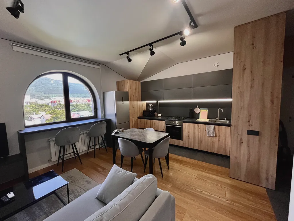 Квартира Квартира Евротрешка с видом на море и горы — Геленджик