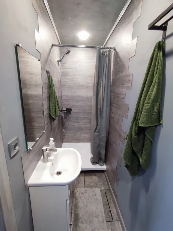 Домик с видом на горы 3