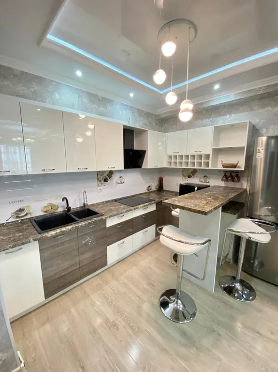 Отличная двухкомнатная квартира в престижном районе ЖК Шахристан