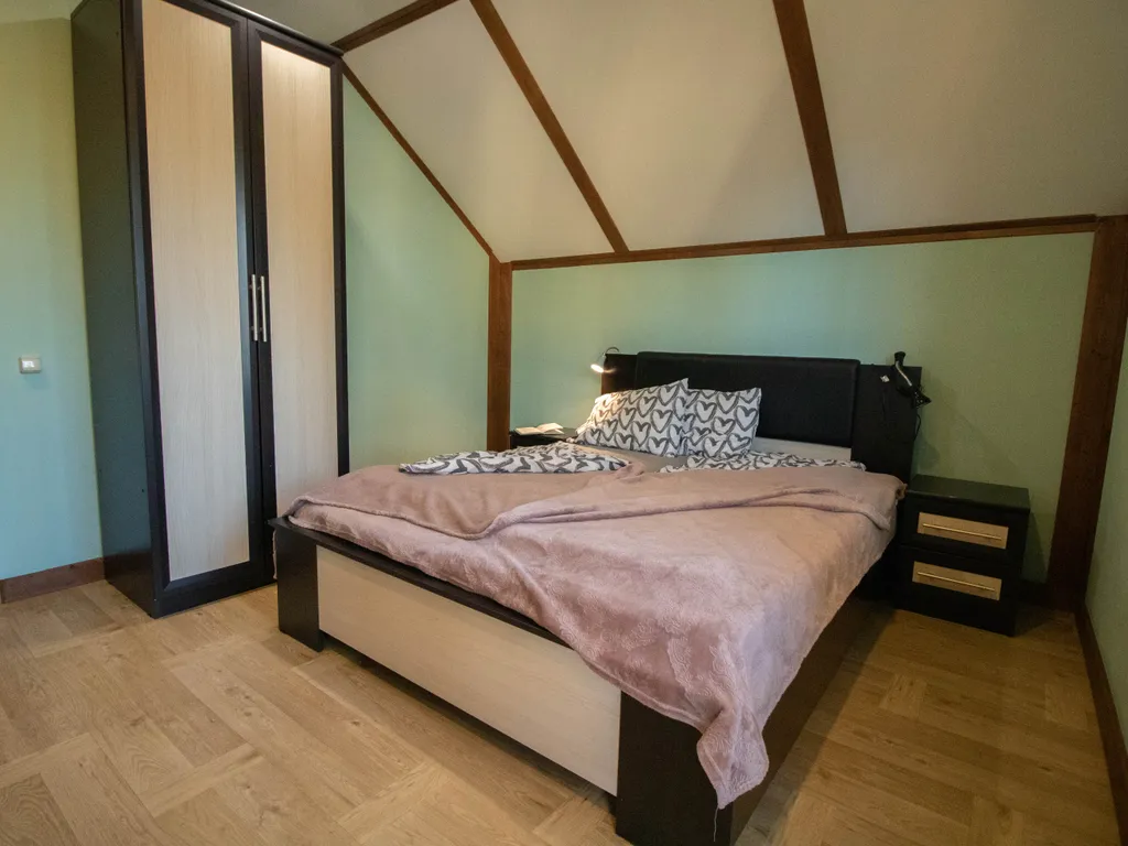 Коттедж Просторный коттедж на Судаковском озере — Ларионово