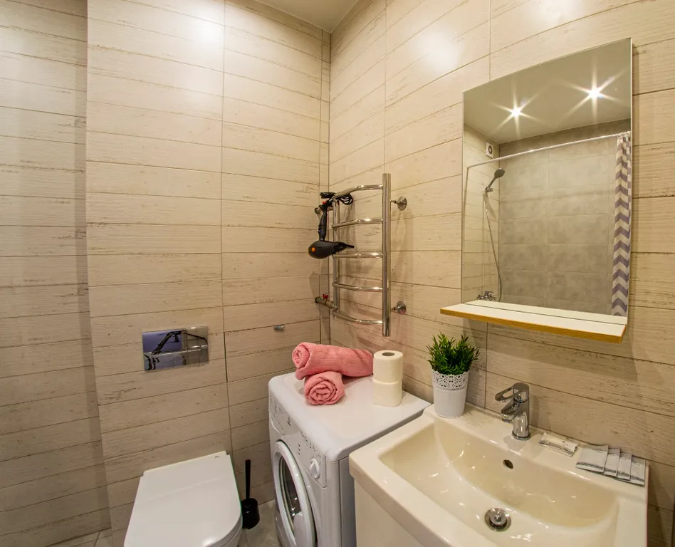 Современная студия бизнес класса с выходом в парк