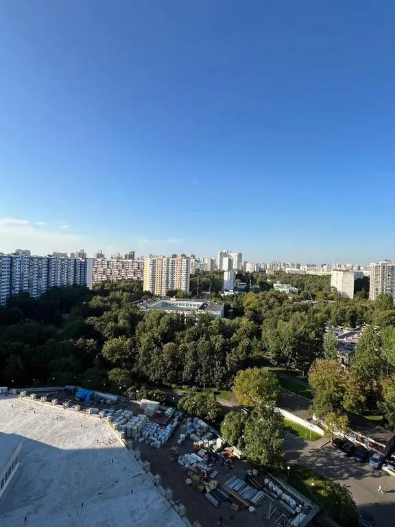Апартамент в апарт-отеле Салют 4*