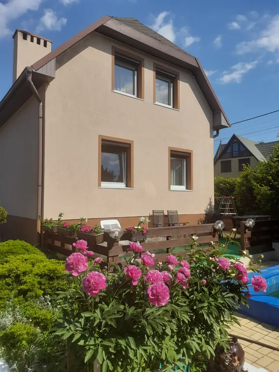 Уютный дом у моря