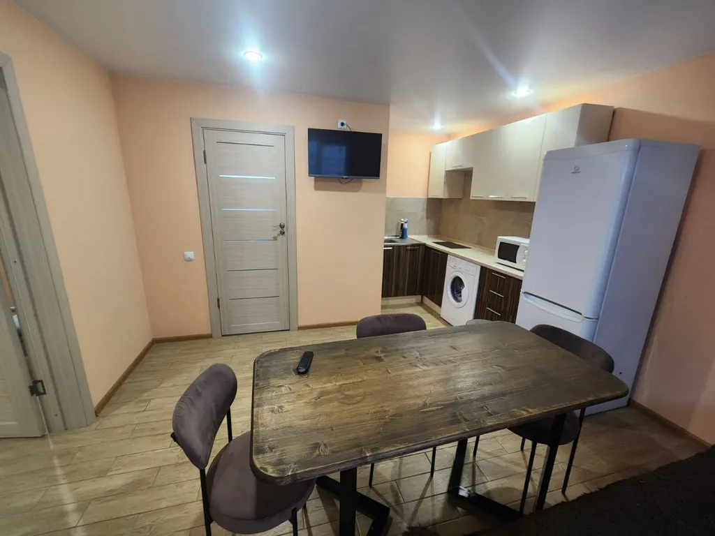 Квартира Комната — аренда посуточно в Уютное