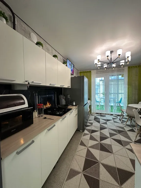 4-комнатный Дом